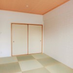 琉球風畳のお洒落な和室