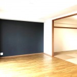 (居間)